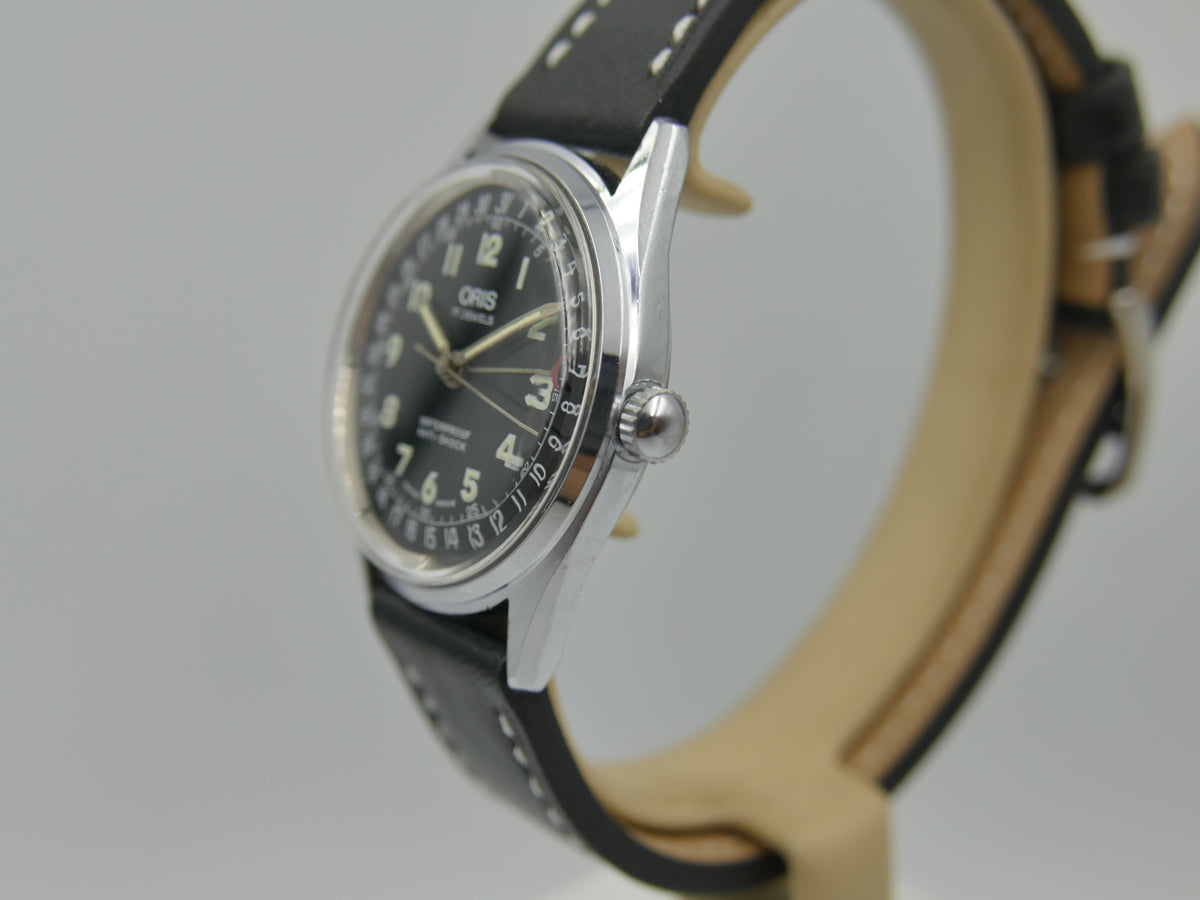 80s vintage watch mens ORIS POINTER DATE 302-7295 SWISS military hand wind eta w/box