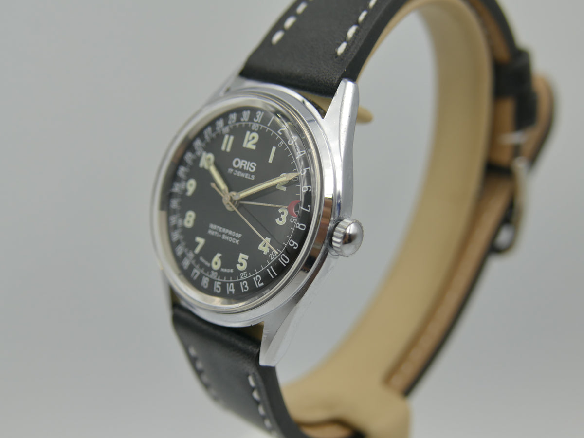 80s vintage watch mens ORIS POINTER DATE 302-7295 SWISS military hand wind eta w/box