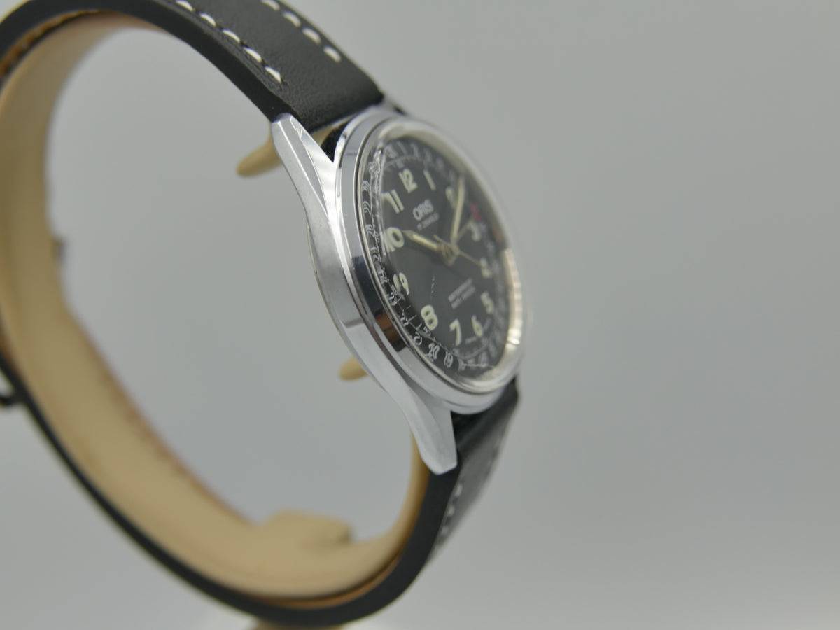 80s vintage watch mens ORIS POINTER DATE 302-7295 SWISS military hand wind eta w/box